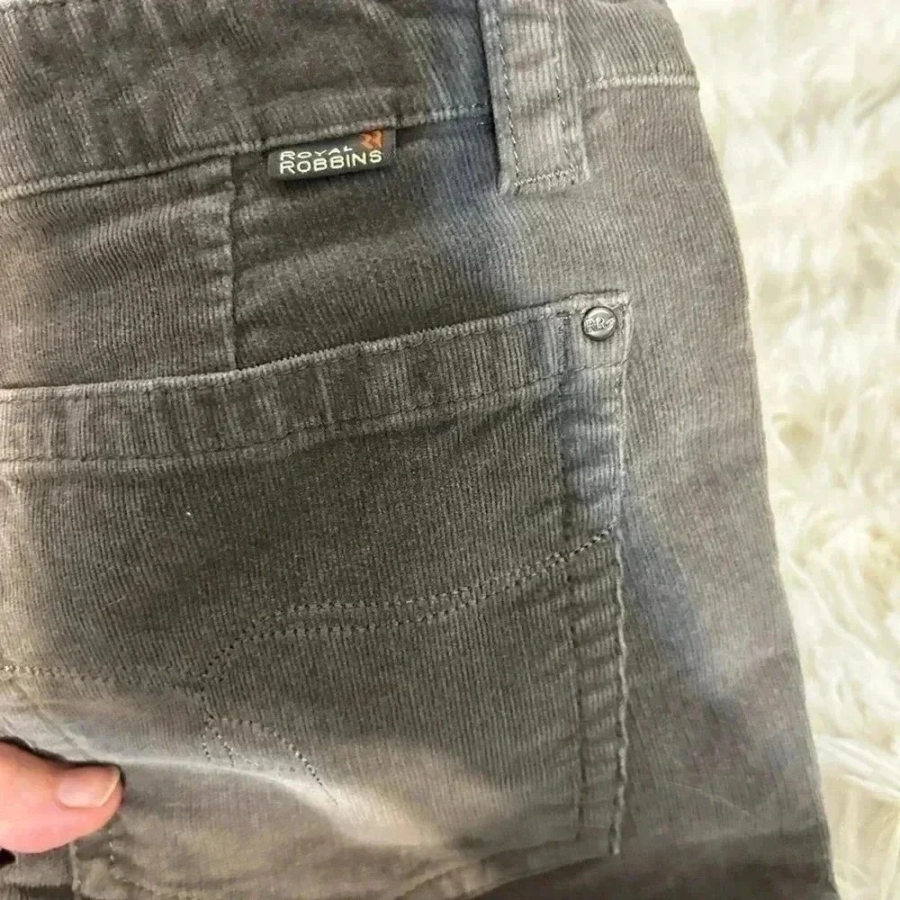 Royal Robbins Gray Corduroy Straight Leg Pants Womens Size 4 Regular Hiking - Picture 6 of 7